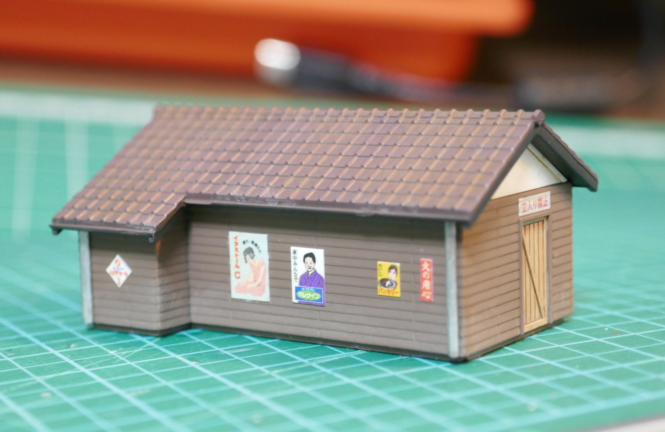 【一点物】Nケース付｜工場周辺の線路情景｜リアルウェザリング模型 建物のウェザリング ～T-TRAKジオラマ製作後記 その16～ | ザ・ふく